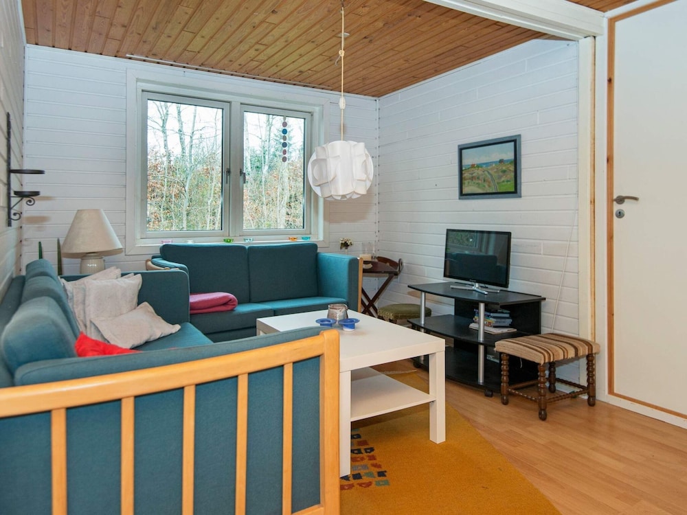 Cozy Holiday Home in Glesborg near Sea view 5