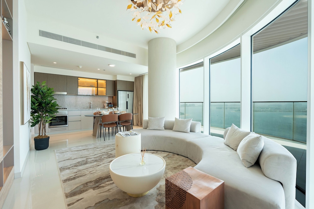 KeyRock - Palm & Sea View with Pool