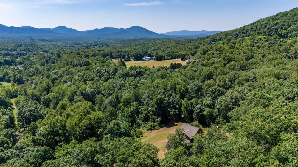 Love Afton Cabin - Family Home