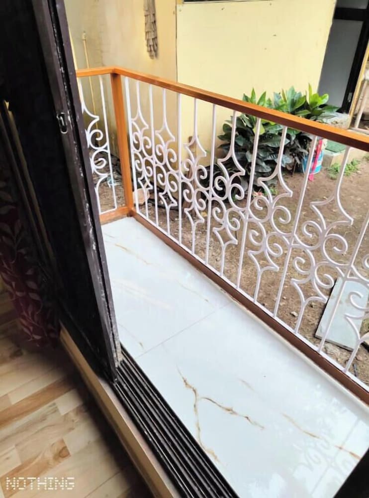 Mauli cottage