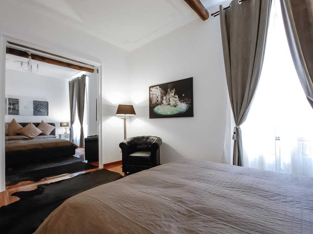 Banchi Apartment