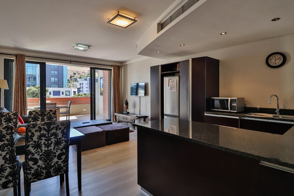 Rockwell Apartments by CTHA
