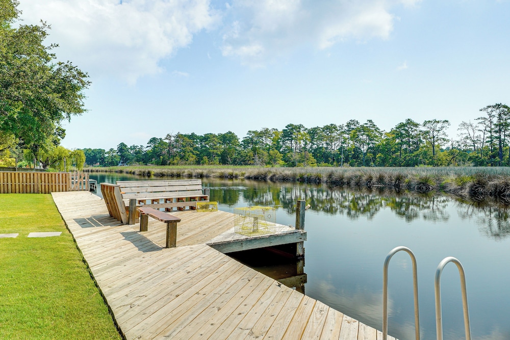 Private Beach Access & Hot Tub: Kitty Hawk Haven