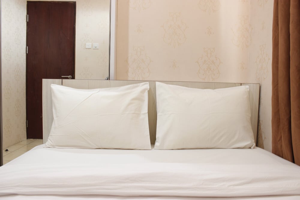Cozy 2BR Tamansari Panoramic Apartment view 4