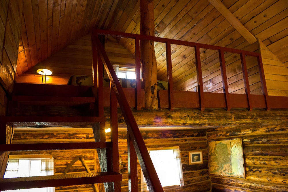 Midnight Sun Log Cabins