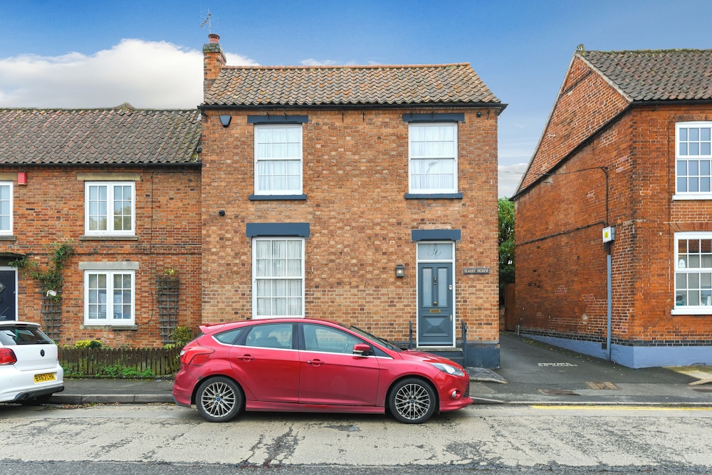 Tealby House