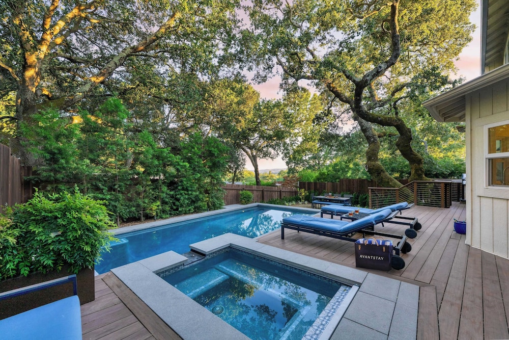 Casa Osito Pool, Hot Tub & Outdoor Dining Minutes From Sonoma Plaza