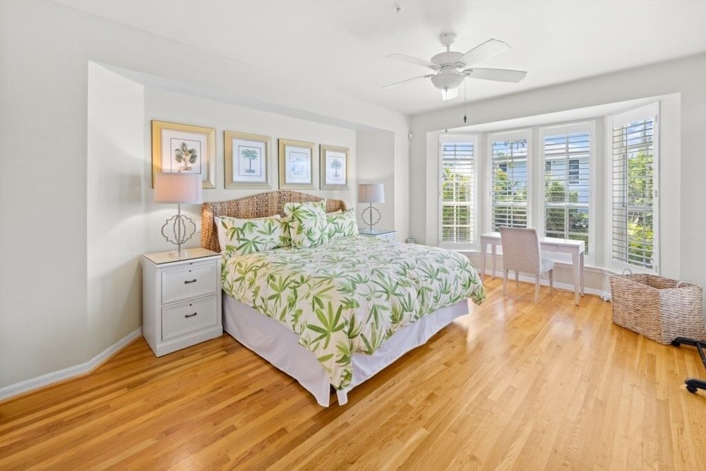 Summer Breeze 7 Bedroom Home