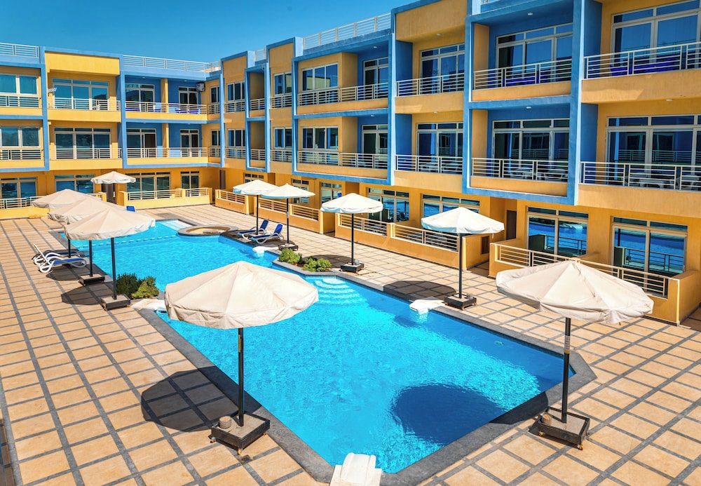 Hostmark aqua vista