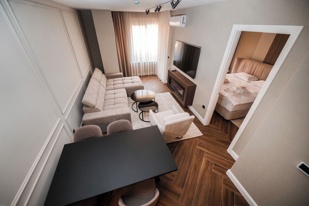 Ideal Apartments