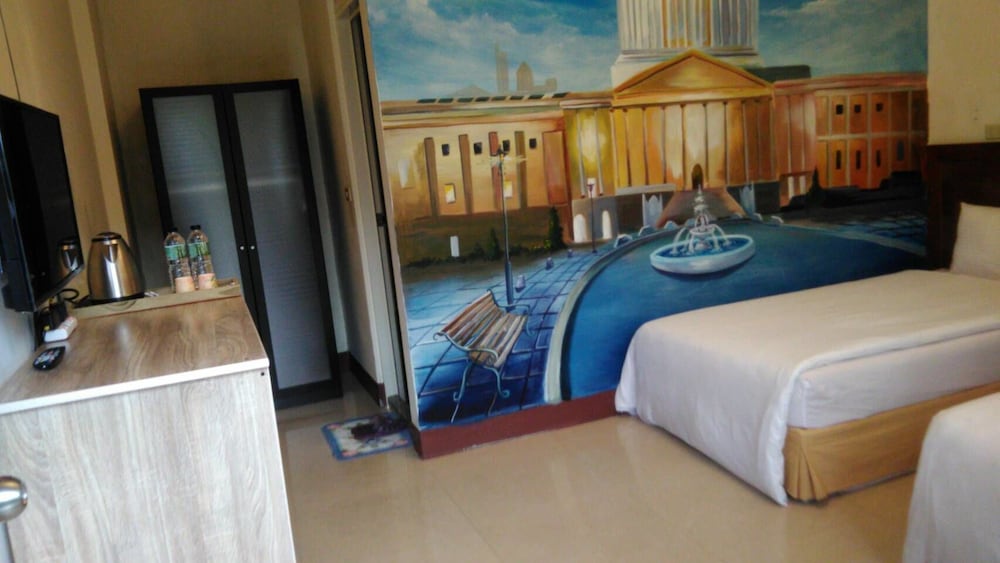 Photo 13