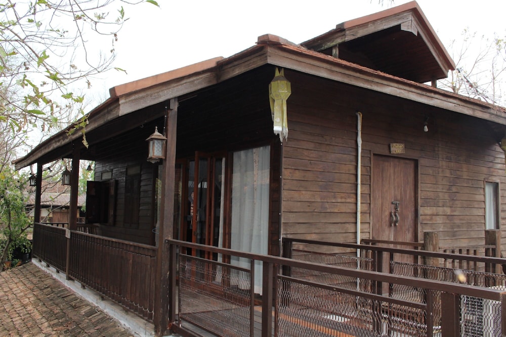 Hotel Cap.O75421 Baan Singkham Boutique Resort - Image 1