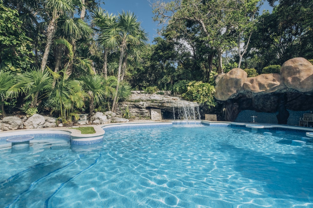 Iberostar Waves Quetzal - Property Image 7