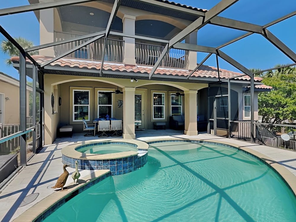 Destiny's Paradise by Southern Vacation Rentals