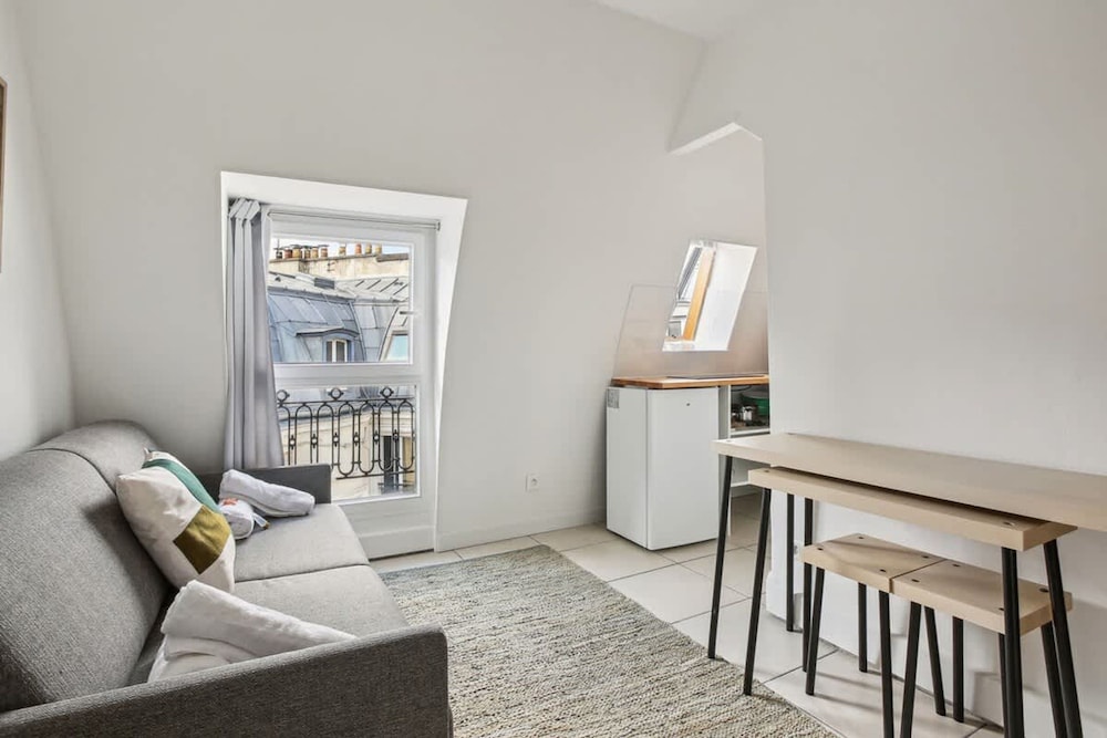 Cosy Studio - Rue de Dunkerque - Mobility Lease