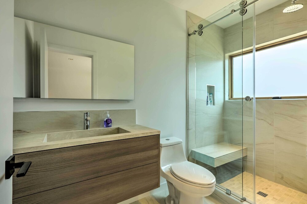 Lake Tahoe Vacations - Sleek Spacious Incline Village Hideaway! - Property Image 15