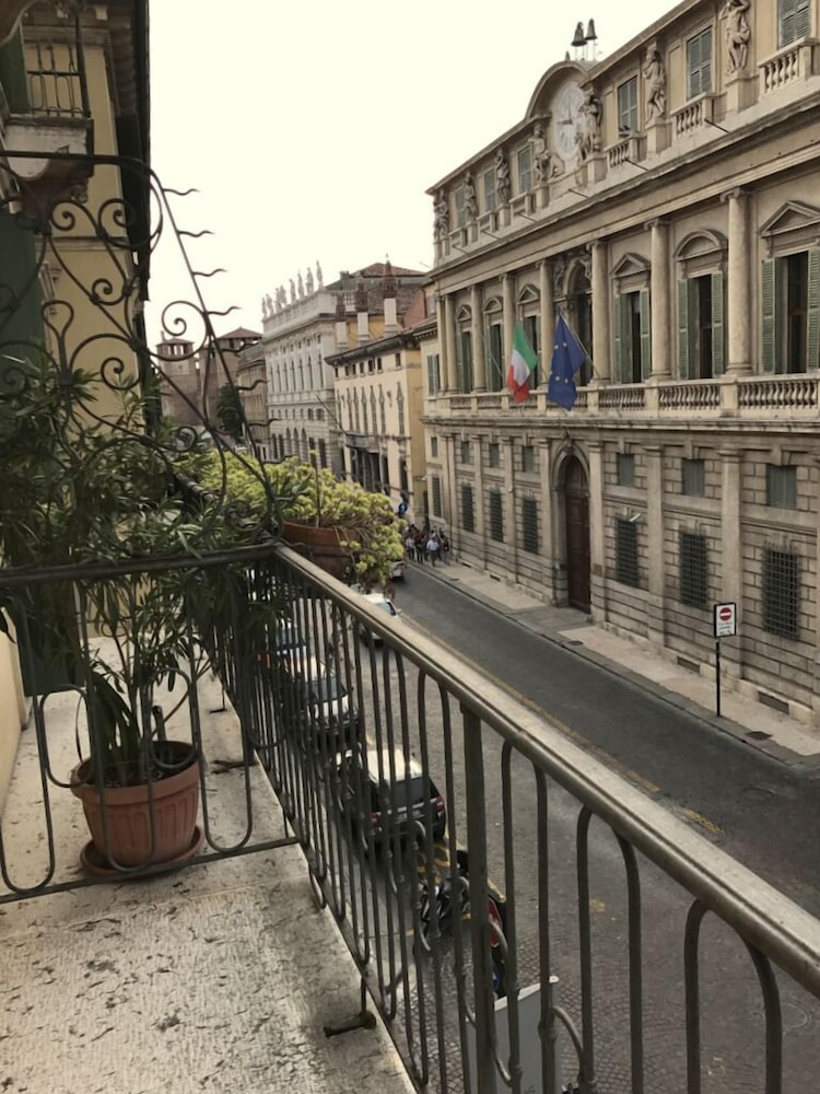 Palazzo Fratta