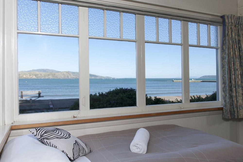 Moana Lodge - Guest House