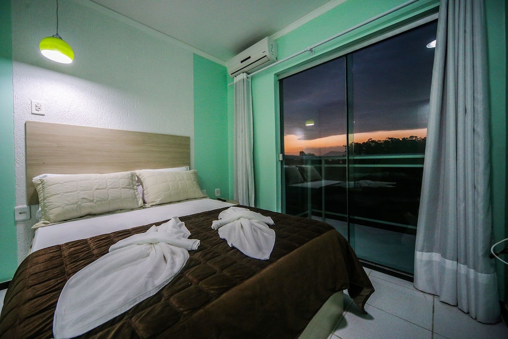 Hotel Pousada Laguna Rosa