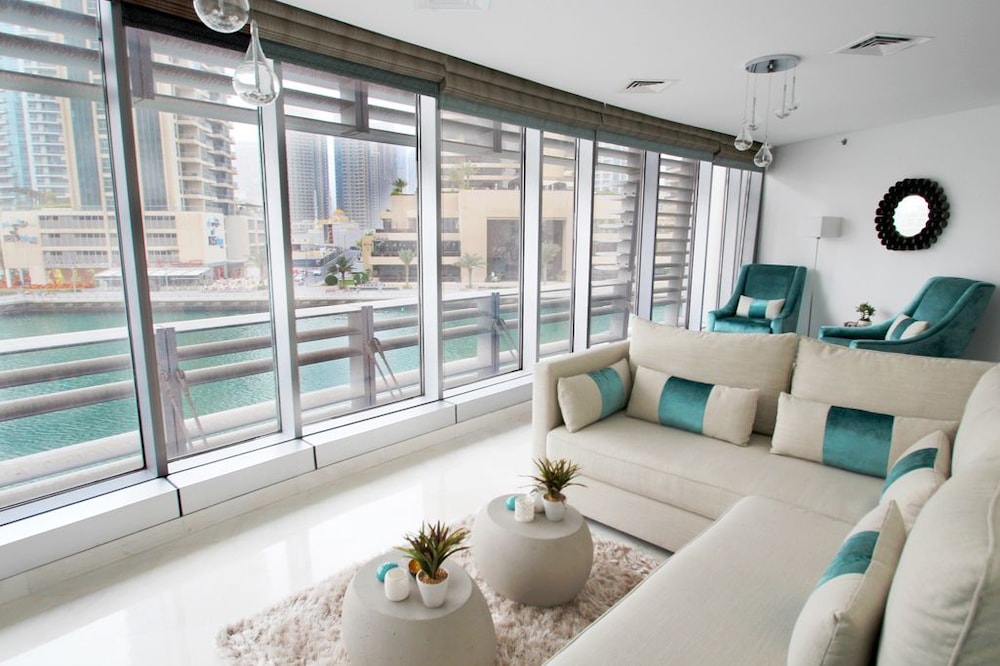 Kennedy Towers - Cayan Tower