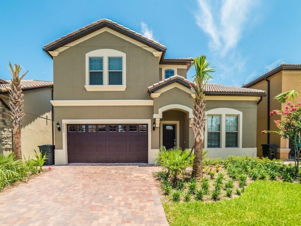 Beautiful Villa With Private Pool, Close to Disney, Orlando Villa 1266 - Image 1