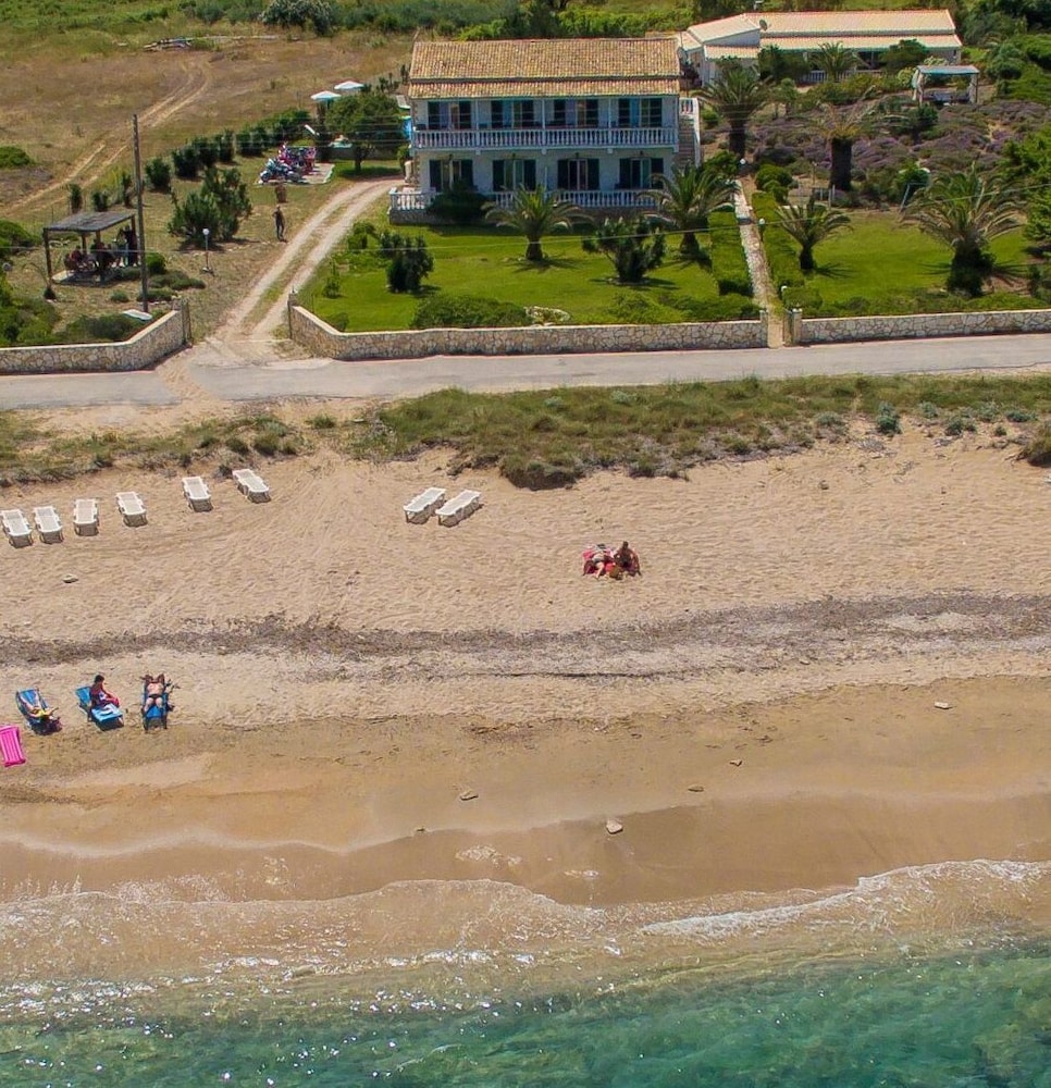 Elli Beach Apartments and Studios