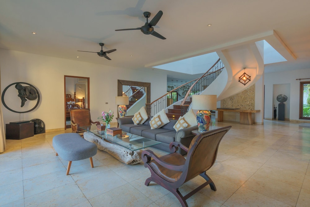 Villa Kaira