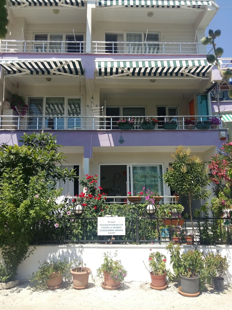 Kumbağ Green Garden Pansiyon