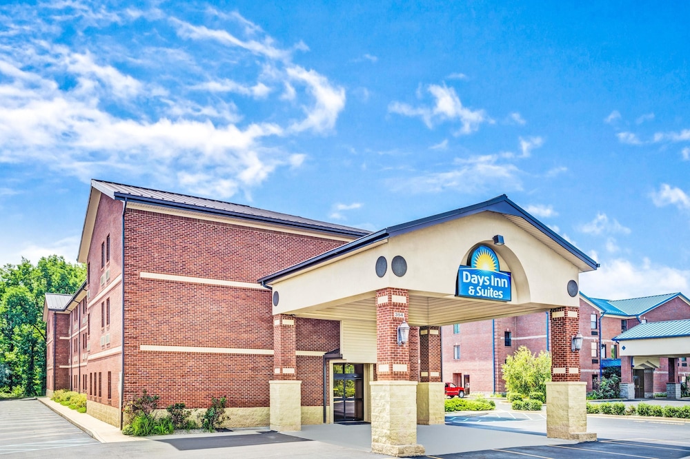 Hotel Days Inn & Suites by Wyndham Jeffersonville IN