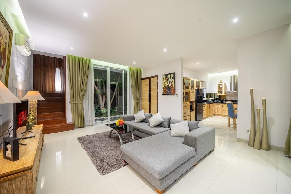 Villa Nora by Five Elements