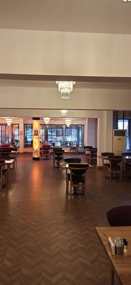 Ak Life Otel & Suit - Image 40