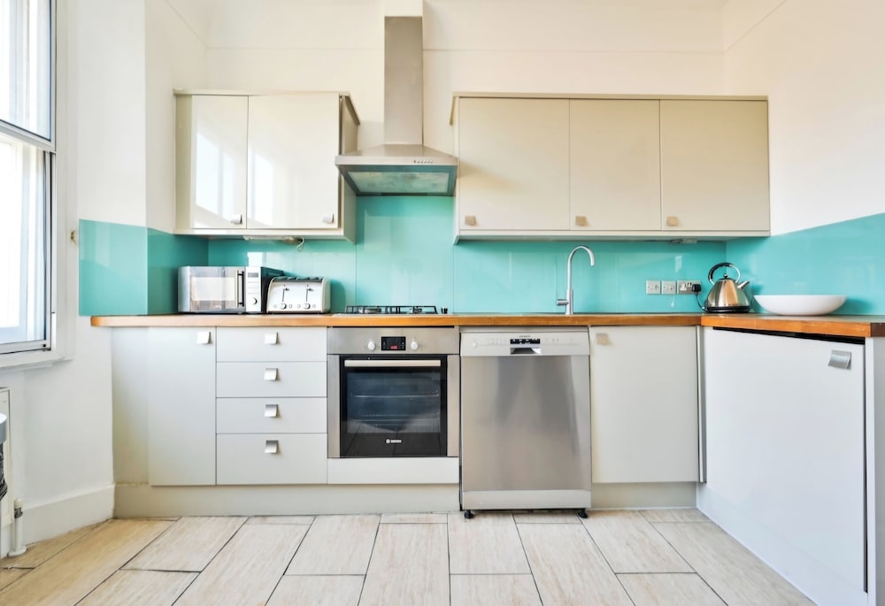 Luxury 3-bed Kensington Apartment - Sleeps 6