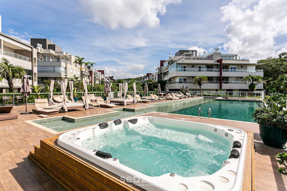 Apartment in Thai Beach Home Spa Tbs1105
