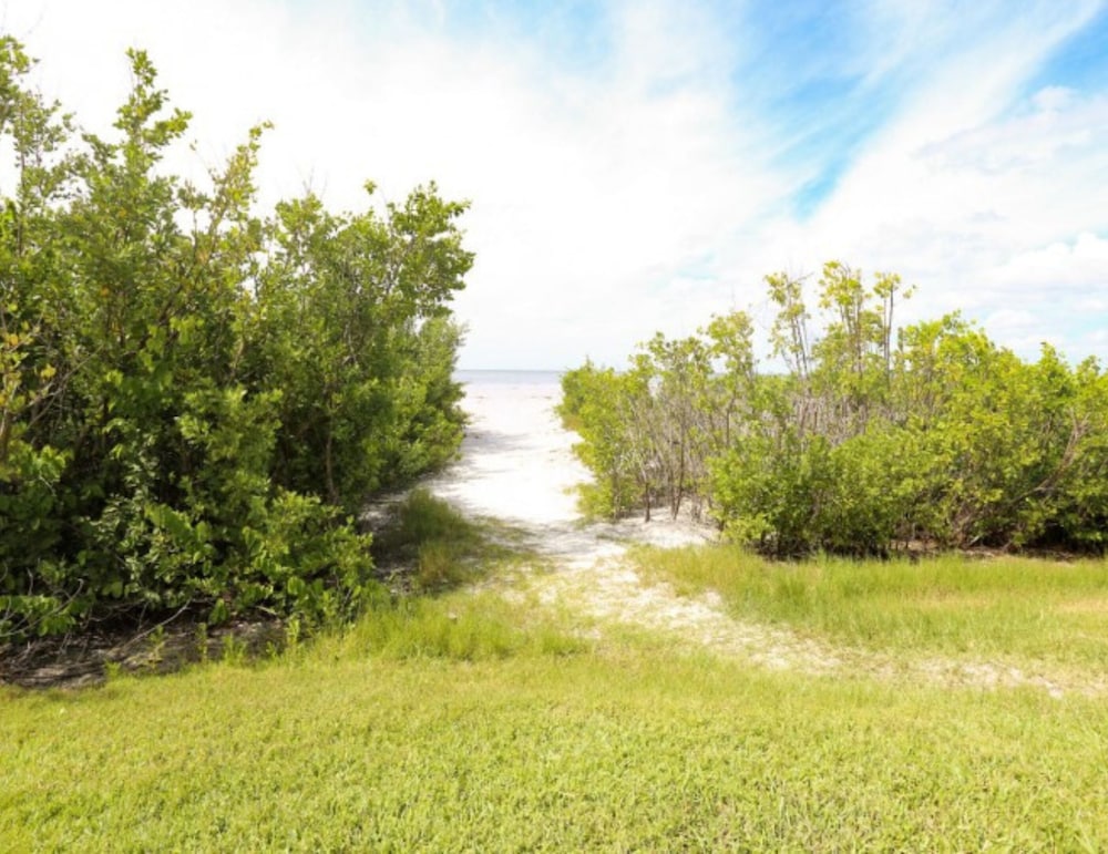Estero Beach & Tennis 805A by Distinctive Beach Rentals