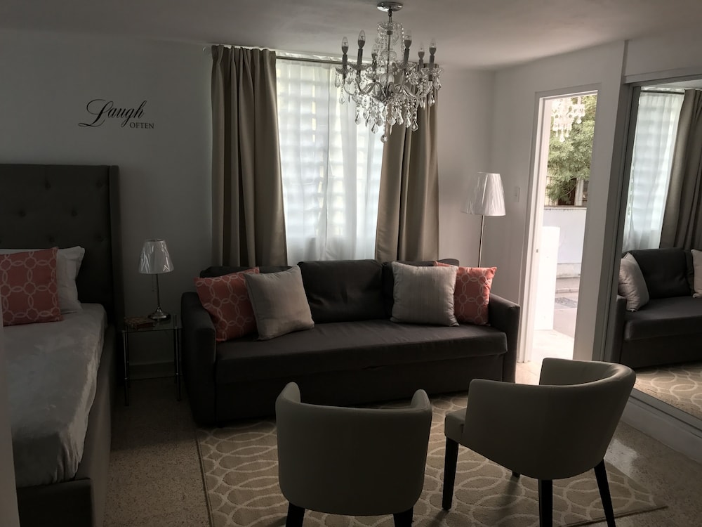 Chandelier 201