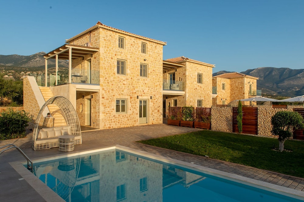 Villa I With Private Pool photo 2