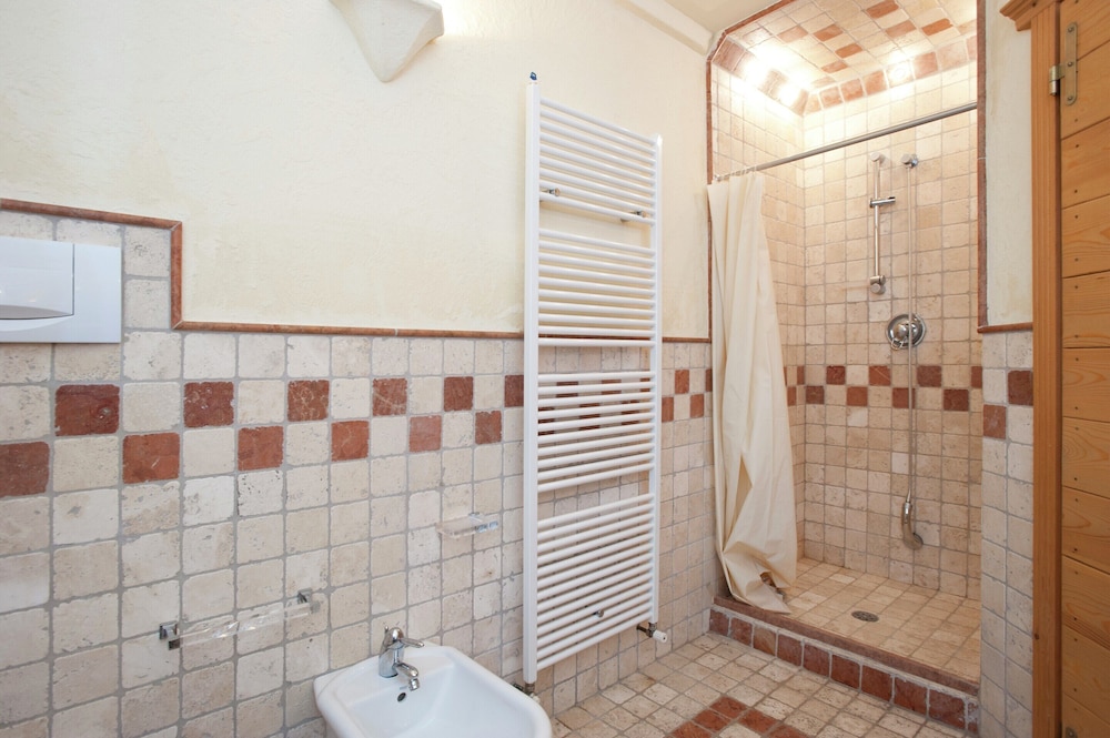 Exquisite Villa in Cesena With Sauna view 2