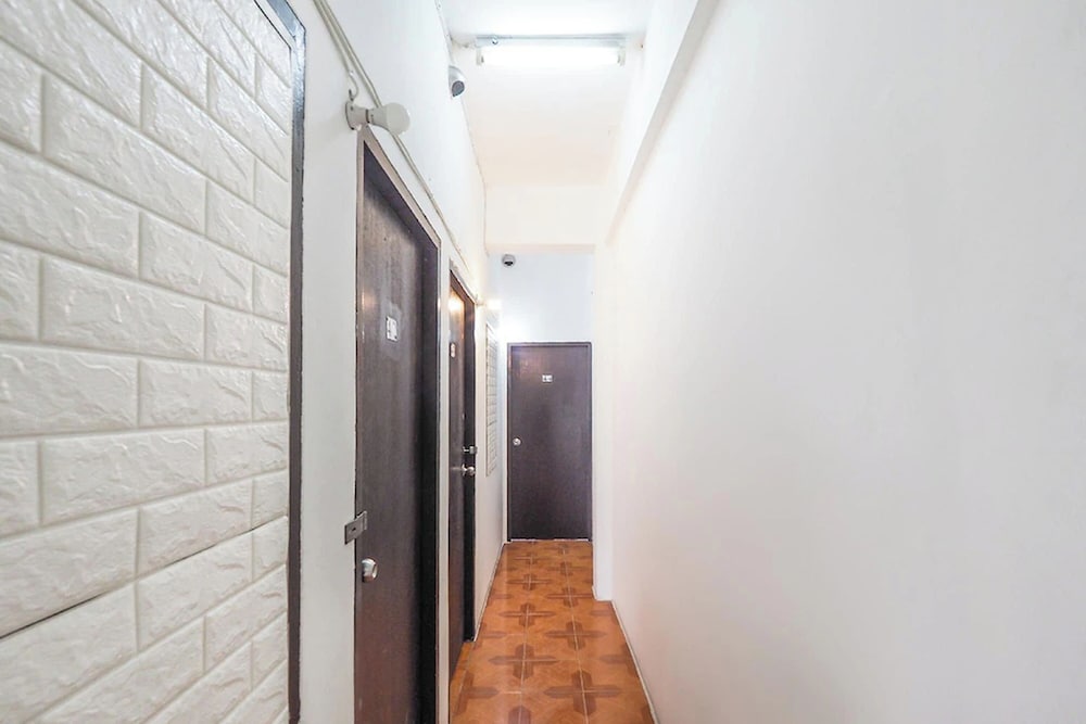 Happyland Guesthouse