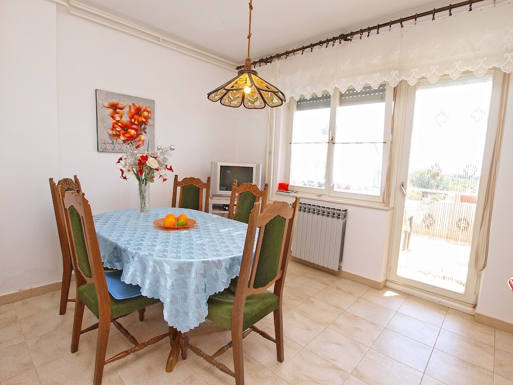 Apartments Vladislava 906