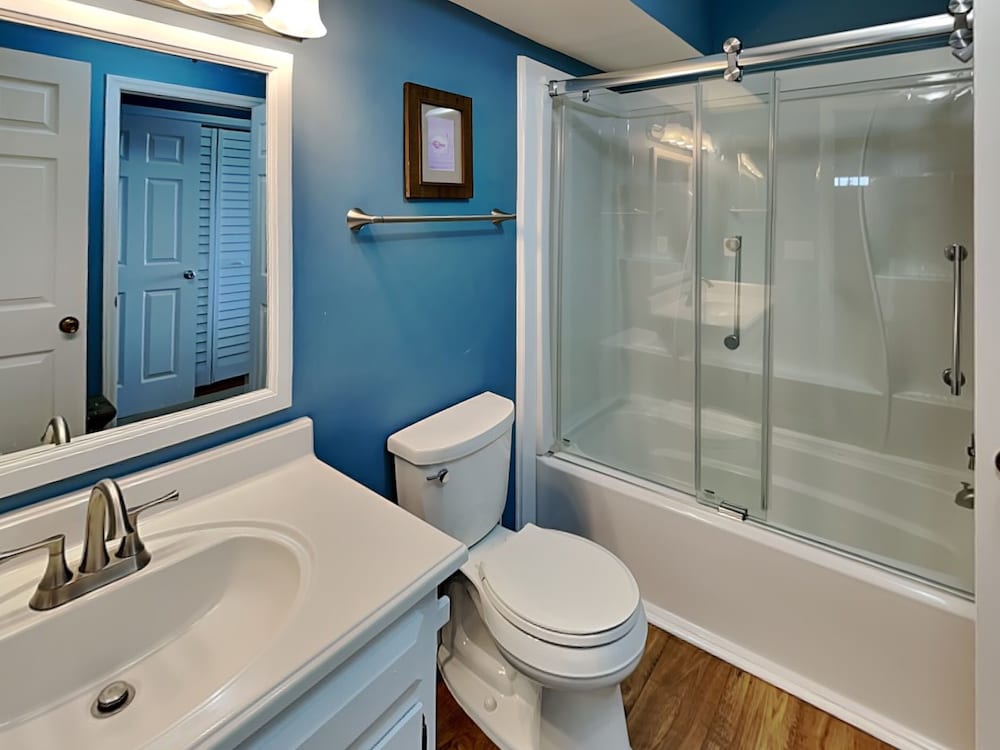Pelican Nest by Topsail Realty