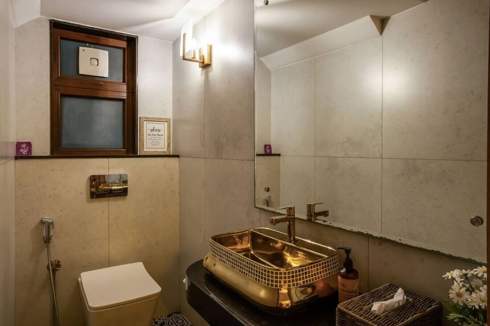 Villa Ayana 5bhk With Pool and Near the Beach
