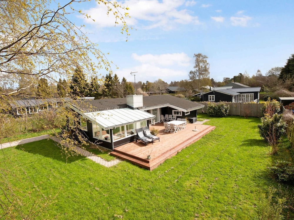 5 Star Holiday Home in Hornbaek