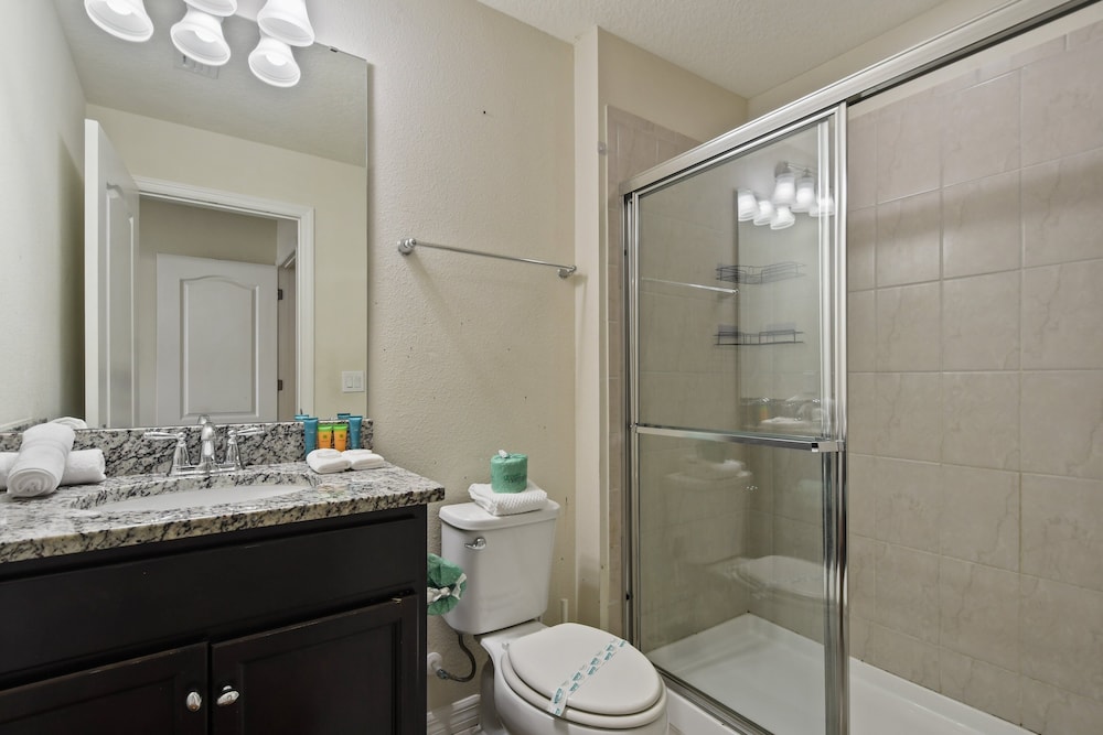 5-br Townhouse With Pool, Games, Disney