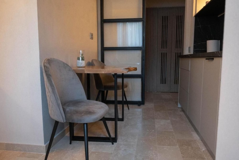 Cosy 2 Rooms Apartment in the Center of the City