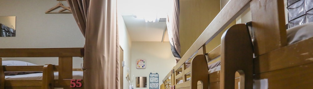 Osaka Guesthouse HIVE - Hostel