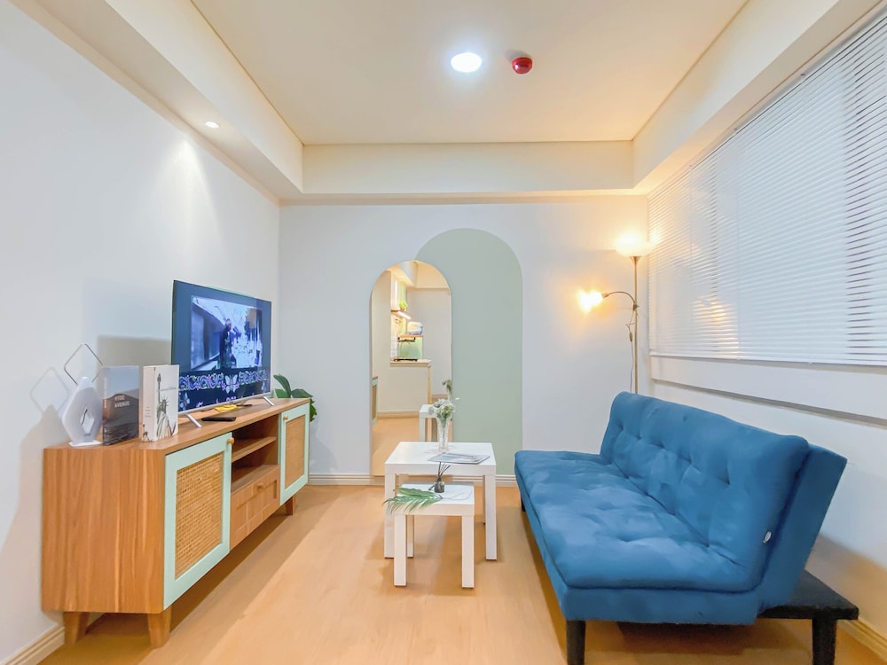 Homey And Comfort Living 2Br At Meikarta Apartment