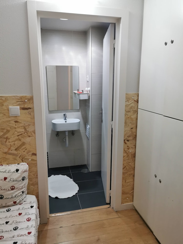 Jualis Guest House