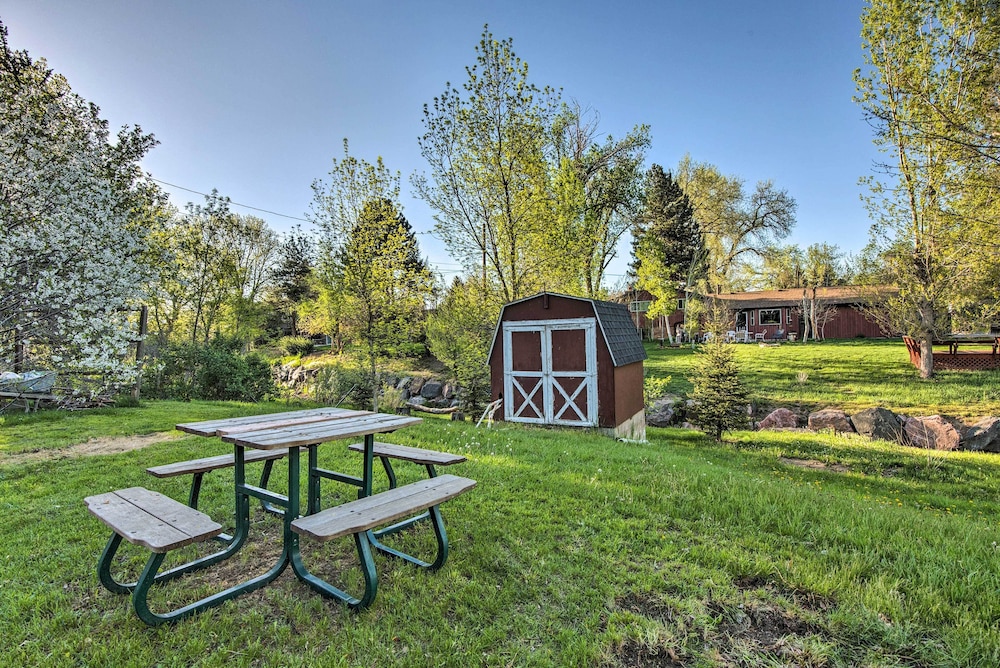 Modern Creekside Home: 9 Mi to Downtown Denver - Property Image 6