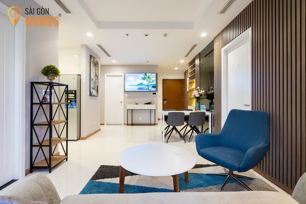 Landmark Apartment in Vinhomes Central Park