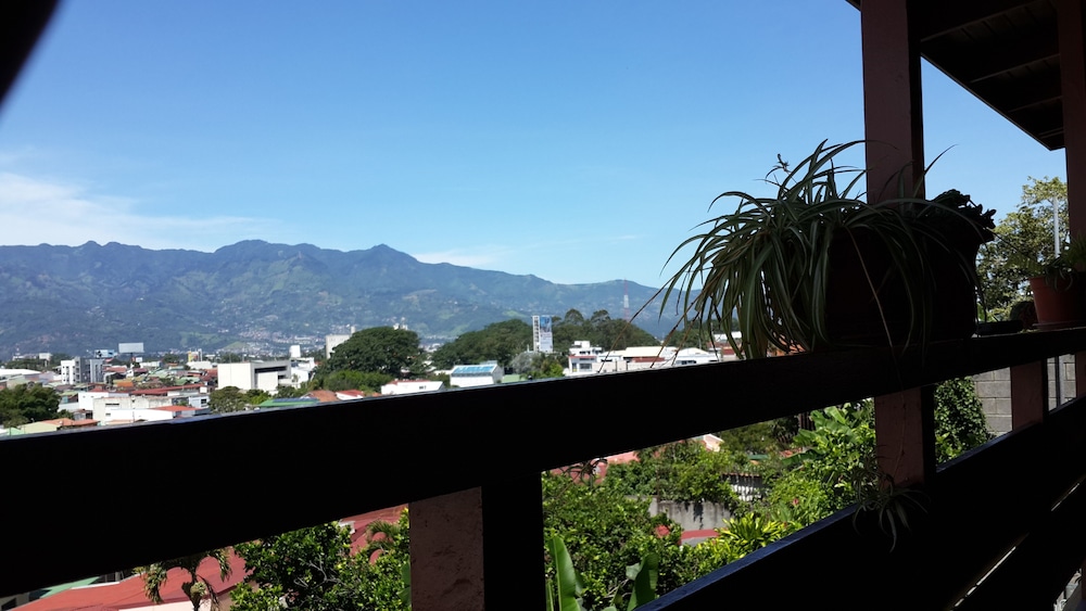 Hotel Hostal Casa Areka Costa Rica - Hostel - Image 1